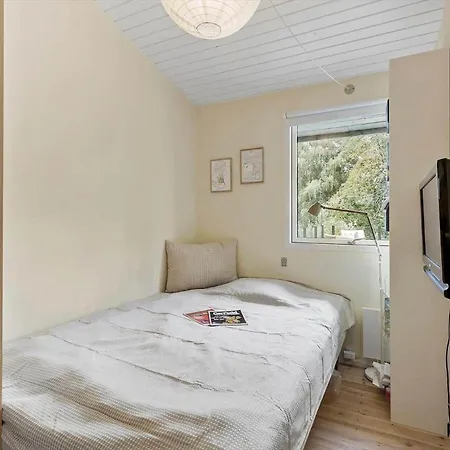 84215-ebeltoft-selledalen-3 * Ebeltoft